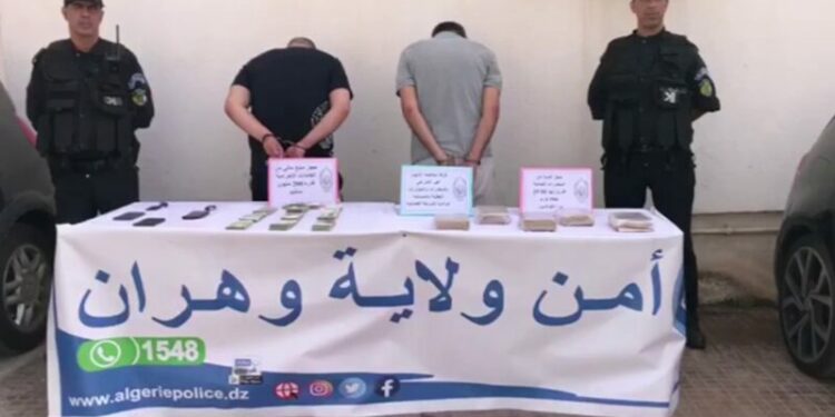 حجز أزيد من 05 كلغ كوكايين بميناء وهران