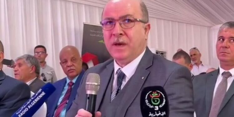 الوزير الأول: إلتزامات رئيس الجمهورية تجسد ميدانيا يوميا