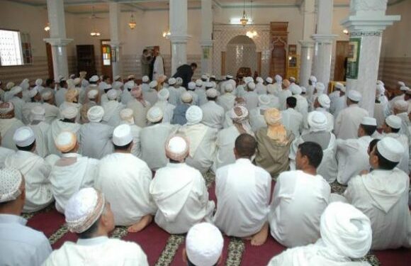 ندوة تاريخية حول جهود الإمام في الثورة