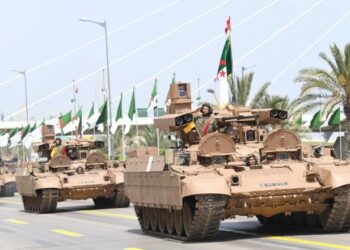 الجيش درع الجزائر وحصنها المنيع