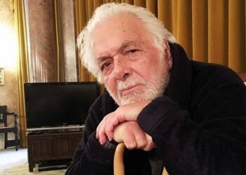 وفاة رائد السينما الإيرانية إبراهيم غولستان