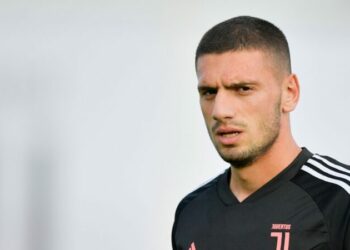 ديميرال ينتقل إلى أهلي جدة