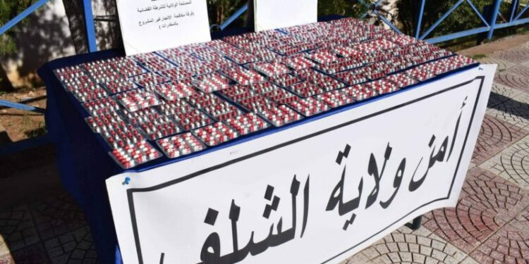 توقيف شخص وحجز أزيد من 1700 قرص مهلوس بالشلف