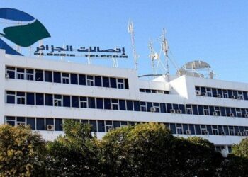 اتصالات الجزائر.. 900 ألف مشترك في خدمة الألياف البصرية حتى المنزل