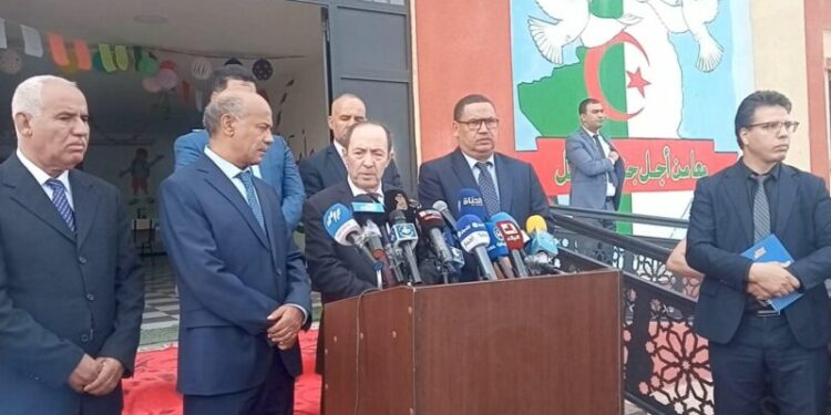بلعابد: الدخول المدرسي ليس متأخرا