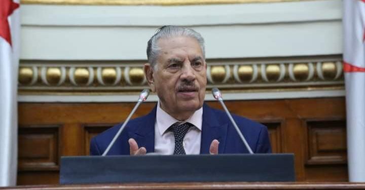 قوجيل: الجزائر اليوم بحاجة إلى جبهة داخلية قوية