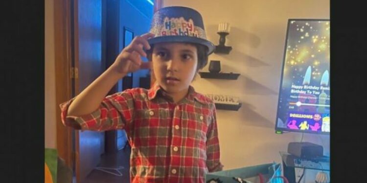 الخارجية الفلسطينية تُدين اغتيال طفل فلسطيني بأمريكا