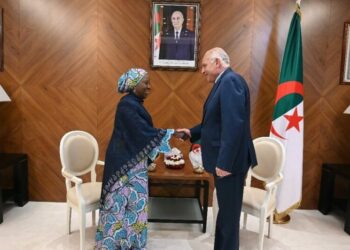 عطاف يستقبل سفيرة نيجيريا