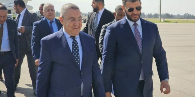 مراد يستقبل وزير الداخلية المكلف لدولة ليبيا