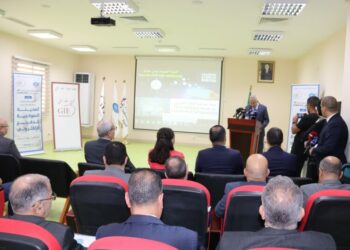 وزير المالية: رقمنة المنظومة البنكية تعرف تقدما ملحوظا