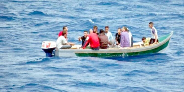 وضع حد لشبكة “حراقة” وتوقيف 19 شخصا في العاصمة ومستغانم