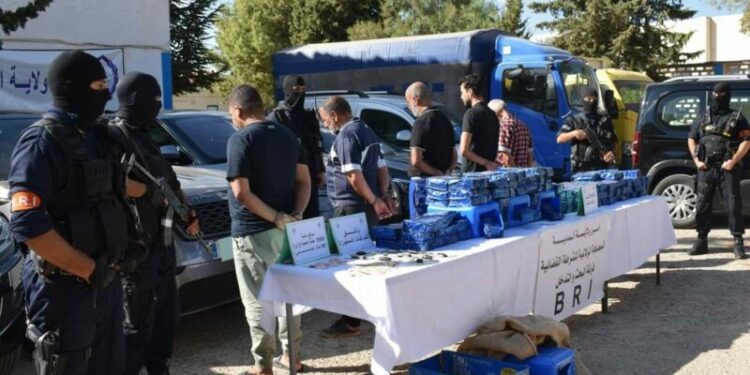 حجز قرابة قنطار مخدرات قادمة من المغرب