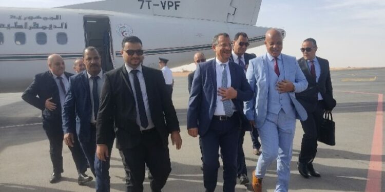 وزير الأشغال العمومية والمنشآت القاعدية بتندوف