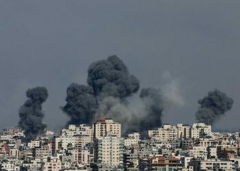 أحزاب جزائرية تجدد تضامنها مع الشعب الفلسطيني