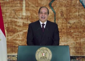 السيسي يترشح لرئاسة مصر مجددا