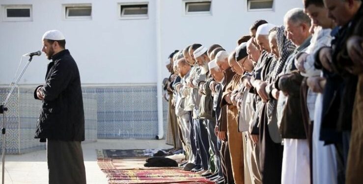 الجزائريون مدعوون لأداء صلاة الاستسقاء السبت المقبل