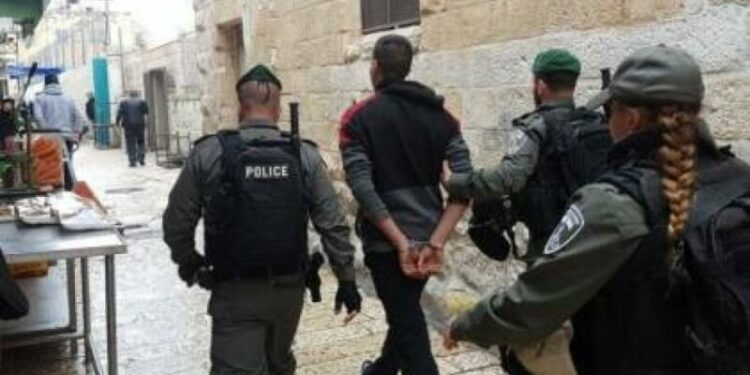 الاحتلال الصهيوني يعتقل 51 فلسطينيا بالضفة الغربية والقدس