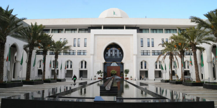 مجابهة التحديات في افريقيا يستوجب تضافر الجهود الأممية والافريقية