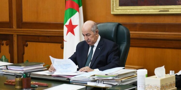مجلس الأمة: ملتزمون بالتجسيد الميداني لالتزامات رئيس الجمهورية