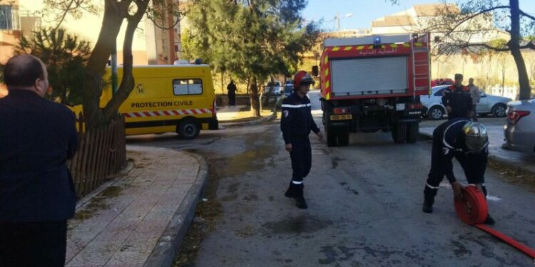 إصابة 14 شخصا في انفجار شقة متبوع بحريق بالمدية