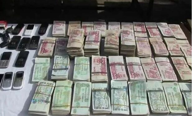 الإطاحة بشبكة مختصة في تزوير الأوراق النقدية بالبليدة