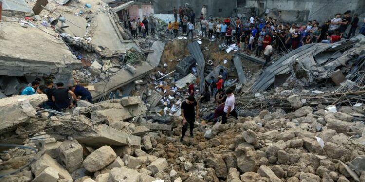 الخارجية الفلسطينية تطالب بتحميل الاحتلال الصهيوني المسؤولية الكاملة عن جرائمه