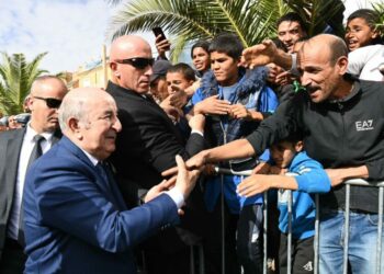 الموافقة على البرنامج التكميلي لتندوف والأمر بانشاء منطقة تبادل حر