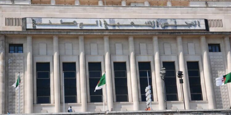 تثمين مخرجات زيارة الرئيس إلى تندوف