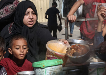 الصحة العالمية تحذر من انتشار الأمراض غزة