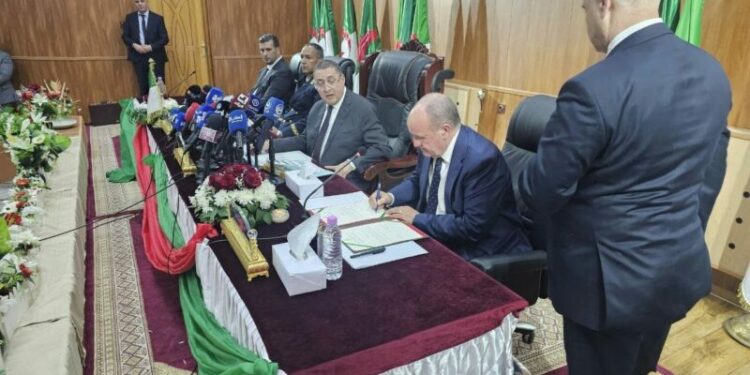 مراد يُنصّب الوالي المنتدب لبريكة