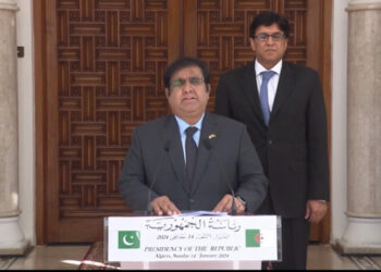 السفير الجديد لباكستان يشيد بالعلاقات بين الجزائر وبلاده