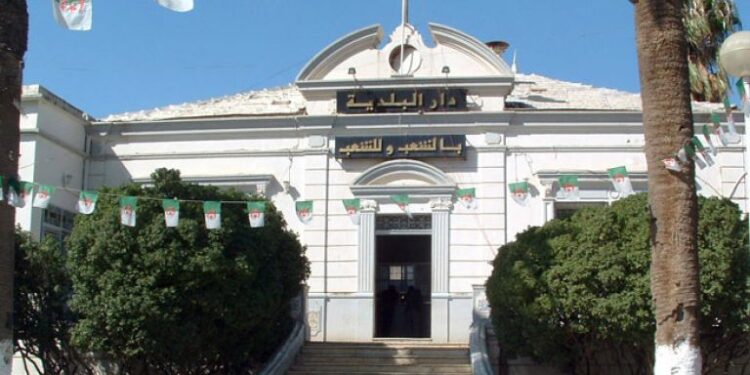 بوغالي: البلدية أساس الثقة بين المواطن والدولة