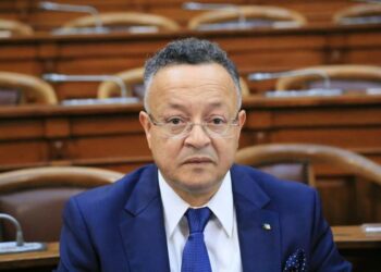 فتح مسابقات توظيف أساتذة جامعيين