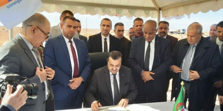 عرقاب يدشّن مشاريع قطاعية بالمنيعة