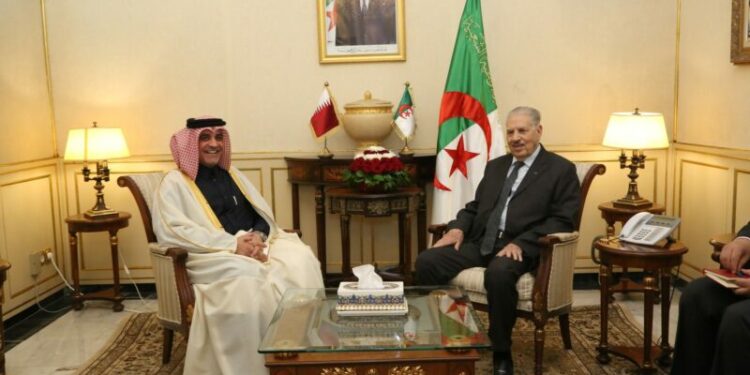 قوجيل يستقبل سفير دولة قطر بالجزائر