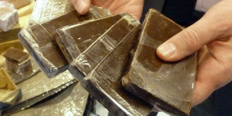 شبكة تروج مخدرات في قبضة أمن البيض
