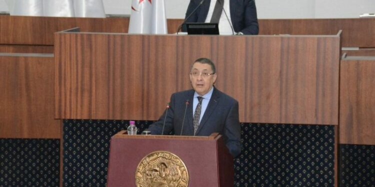 مراد: ضبط الحدود الإقليمية بين الجماعات المحلية يخضع إلى النصوص القانونية