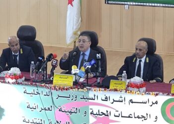 تنصيب الوالي المنتدب للأبيض سيدي الشيخ