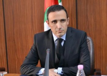 بن حمودة رئيس مدير عام جديد للجوية الجزائرية