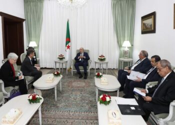 الرئيس تبون يستقبل وزير الاقتصاد وحماية المناخ الألماني