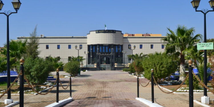 الحبس المؤقت لمدير تعاونية الحبوب والبقول الجافة بالمسيلة
