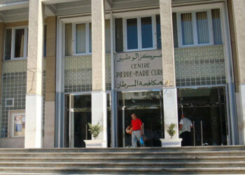 التكفل بمرضى السرطان.. نقابات تثمن قرارات الرئيس تبون