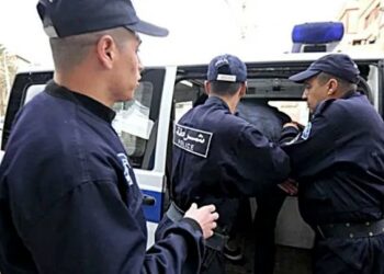 متهمان بالتزوير في قبضة أمن عين الدفلى