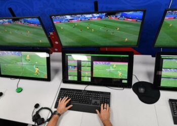 الاعتماد على تقنية “الفيديو” المساعد الموسم المقبل
