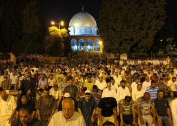 قاضي قضاة فلسطين يحذر من منع دخول الفلسطينيين إلى الأقصى في شهر رمضان