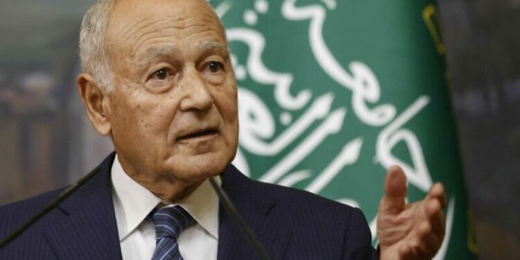 أبو الغيط يشيد بنتائج الجلسة الحوارية الليبية بالجامعة العربية