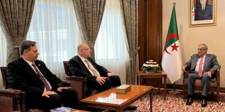 السفير السوري يشيد بمواقف الجزائر والتزامها الدائم