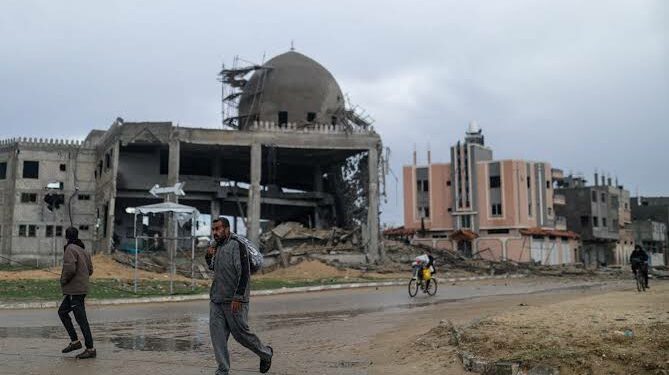 “الفلسطينيون محرومون من التمتع بحق العبادة في رمضان”