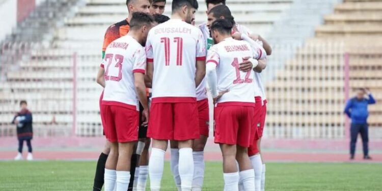إدارة مولودية وهران تتجنب اللعب دون جمهور