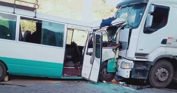 حوادث المرور تنهي حياة 44 شخصا في أسبوع